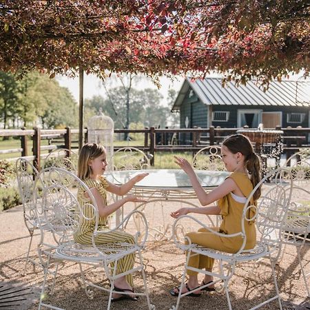 #Glamping@De Verloren Sinjoor Bladel Экстерьер фото
